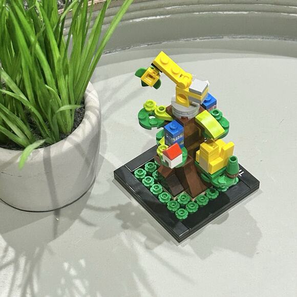 LEGO‎ Promotional: Tribute to Lego House (40563) Tree Of Creativity - Picture 2 of 3